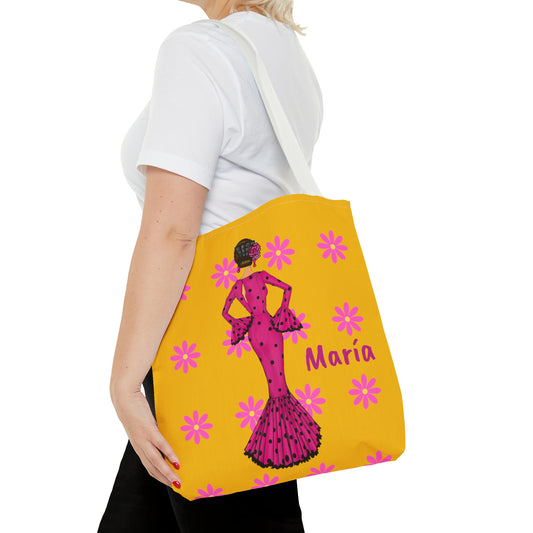 Bolso Tote personalizable, bolso tote de tela con fondo amarillo con flores rosas y nuestra bailaora María con vestido rosa. Personalizable.