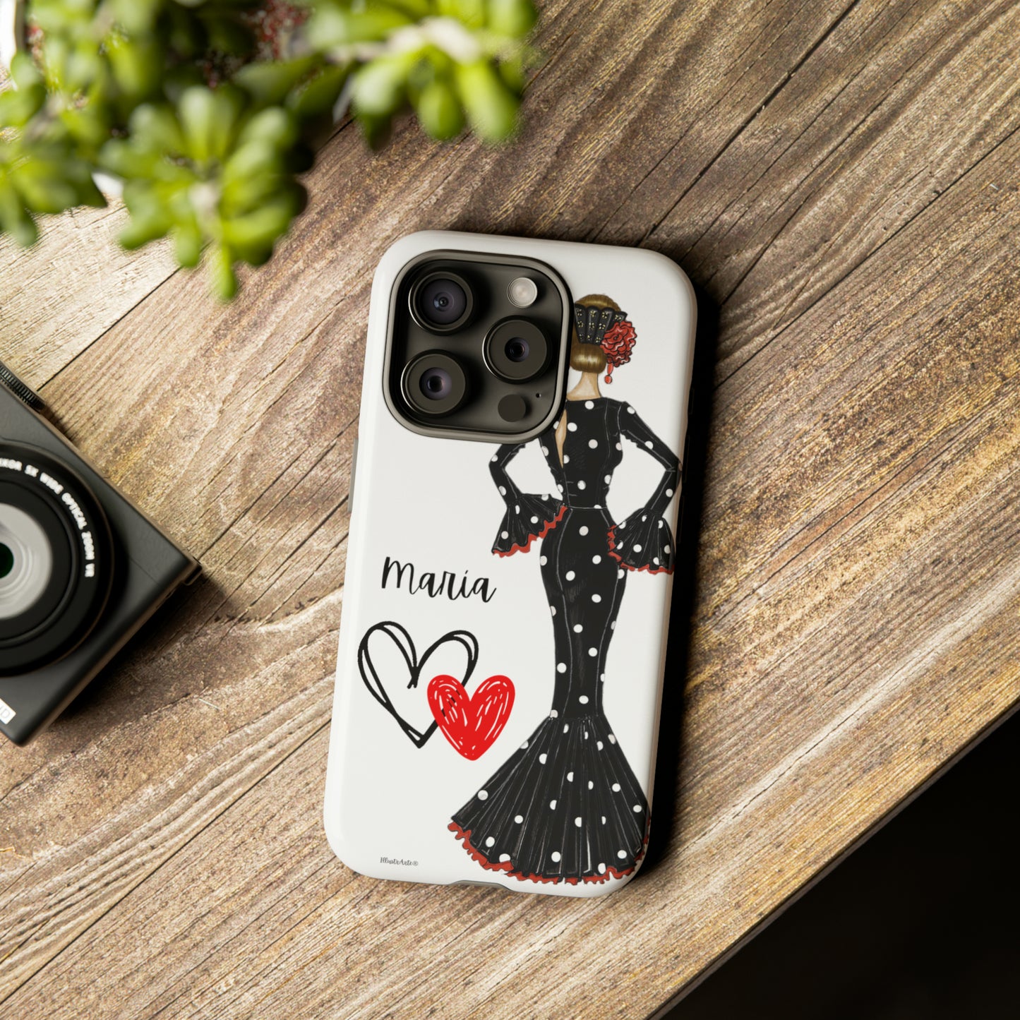 Funda de teléfono flamenca, rígida y resistente, blanca, personalizable para teléfono - Nuestra bailaora de flamenco María con un elegante vestido de lunares negros
